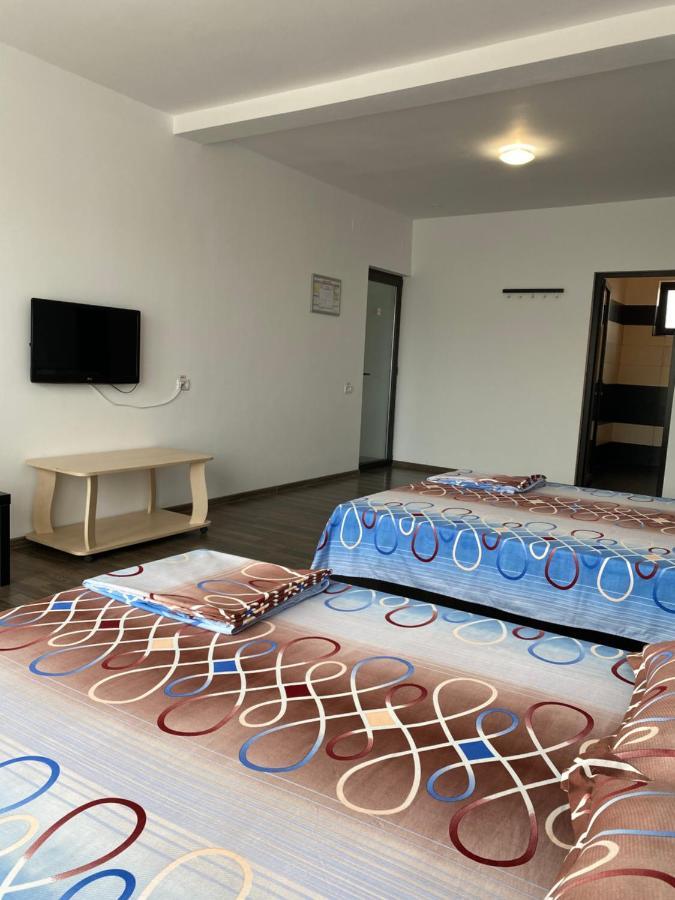 ホテル Vila Isabela コスティネシュティ エクステリア 写真