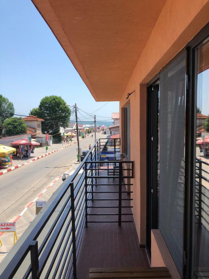 ホテル Vila Isabela コスティネシュティ エクステリア 写真